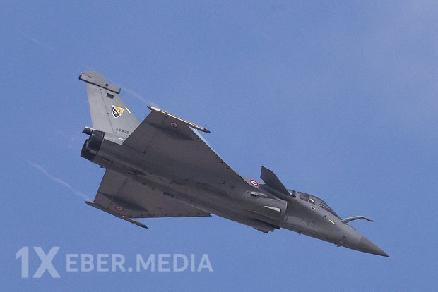 Britaniya Makron-Zelenski razılaşmasında ironik bir detala diqqət çəkib