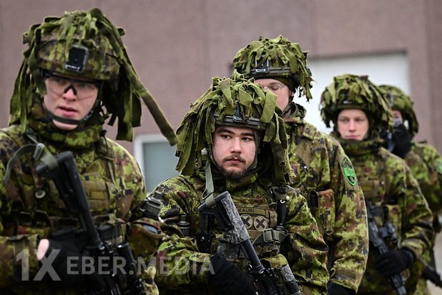 Estoniya bir şərtlə Ukraynaya qoşun yeritməyə razılıq verdi