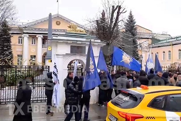 Moskvada Paşinyana qarşı mitinq keçirilib