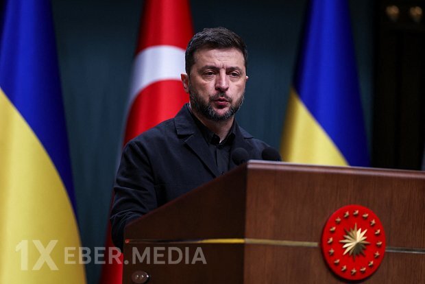 Şmıqalın hesabatından sonra Zelenski müdafiə planına dəyişiklik etdiyini açıqlayıb