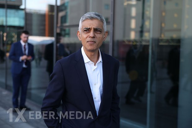 Tramp Londonun merini cinayətkarlara əlaltı olmaqda ittiham edib