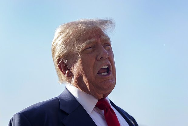 ABŞ-da Trampın reytinqi rekord həddə çatıb