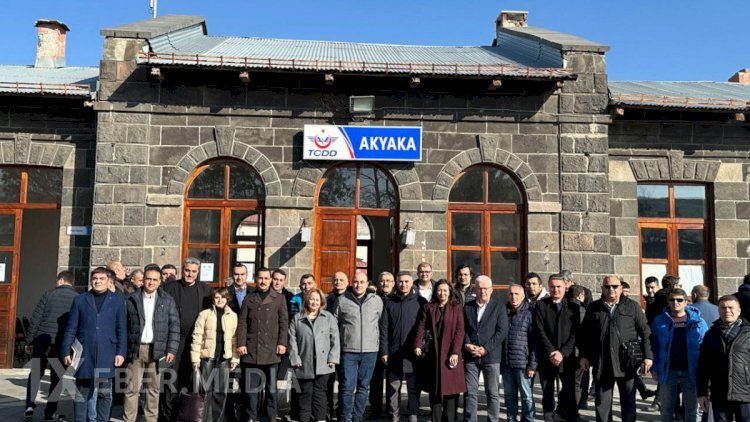 Türkiyə və Ermənistan rəsmiləri sərhəddə görüşdülər