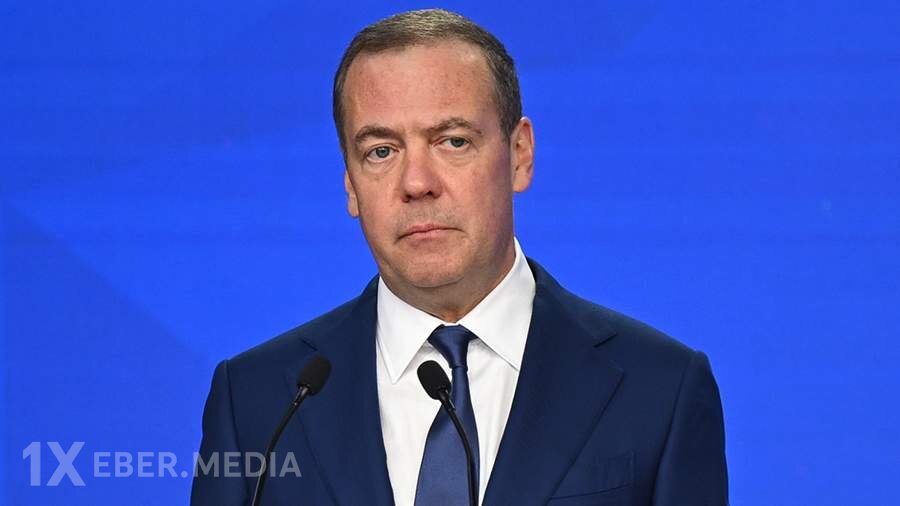 Medvedev Avropanı “kasıb” ukraynalılar Zelenski və Mindıçə kömək etməyə çağırıb