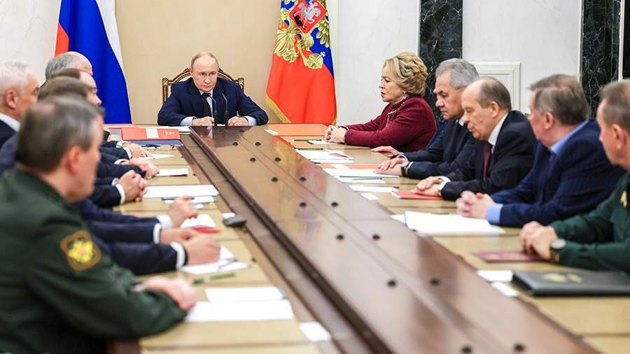 Putin nüvə sınaqlarına başlamağın zəruriliyi ilə bağlı araşdırma aparmağı əmr etdi