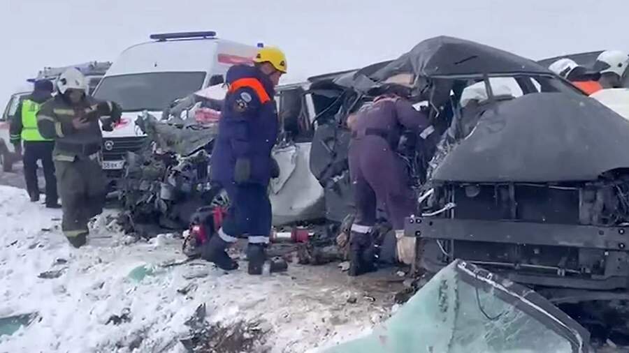 Tuvada baş verən yol qəzasında ölənlərin sayı 6 nəfərə çatıb