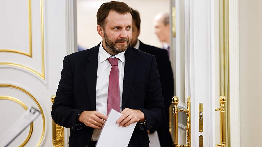 Oreşkin Cənubi Afrikada keçiriləcək G20 sammitində Rusiya nümayəndə heyətinə rəhbərlik edəcək