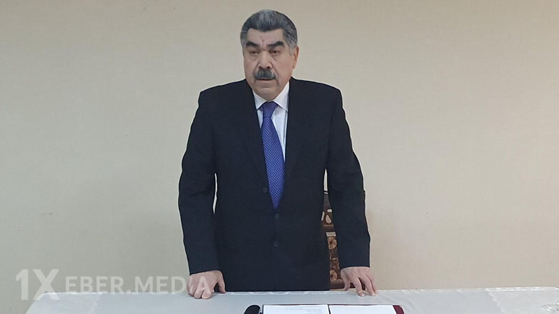 14 il deputat olub, indi də icra başçısıdır...