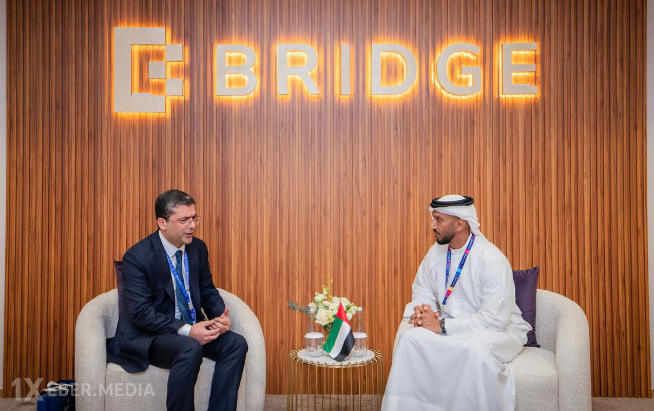 Əhməd İsmayılov BƏƏ-nin Milli Media Bürosunun və Media Şurasının sədri ilə görüşdü