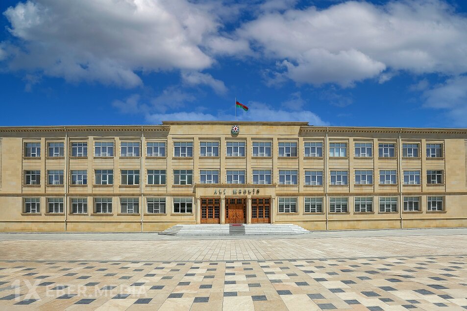 5 iclasda iştirak etməyən deputatların mandatı LƏĞV EDİLƏCƏK