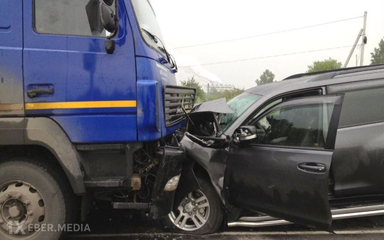 Biləsuvarda qəza oldu - Yaralılar var