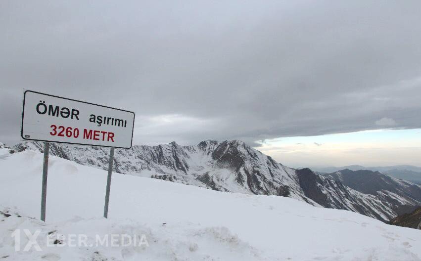 Rayonlara qar yağır