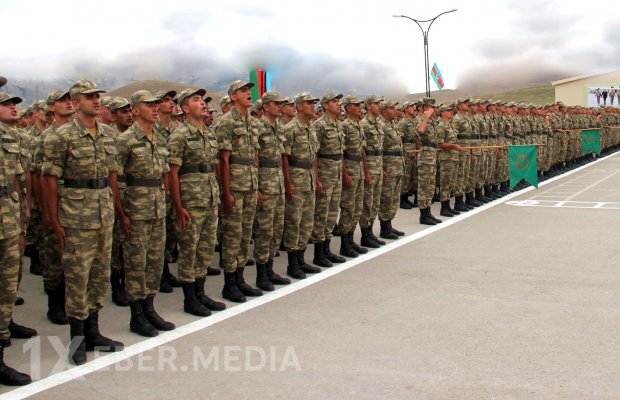 Həqiqi hərbi xidmətdə olmanın müddəti artırılır