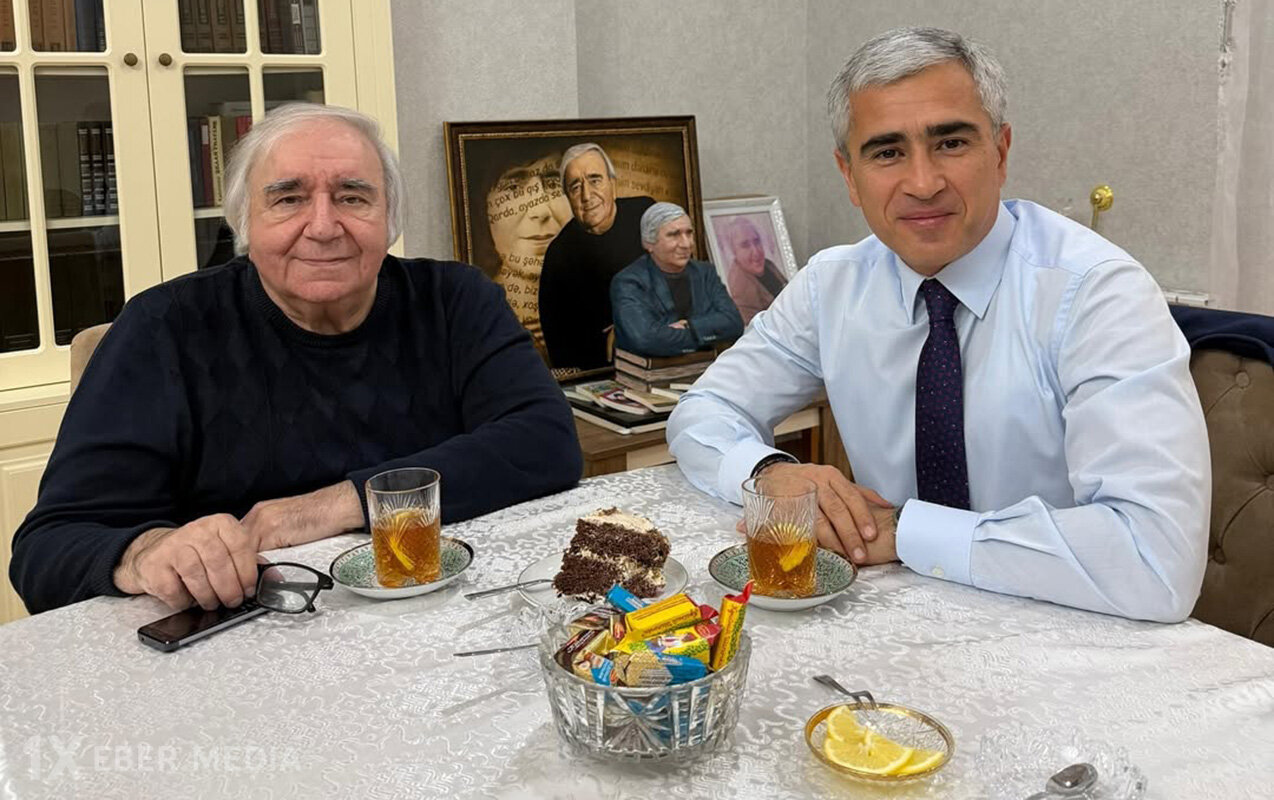 Anar Ələkbərov Ramiz Rövşəni evində ziyarət etdi