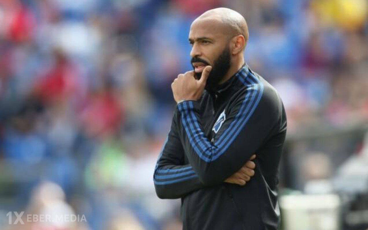 Anri mükafatlandırıldı