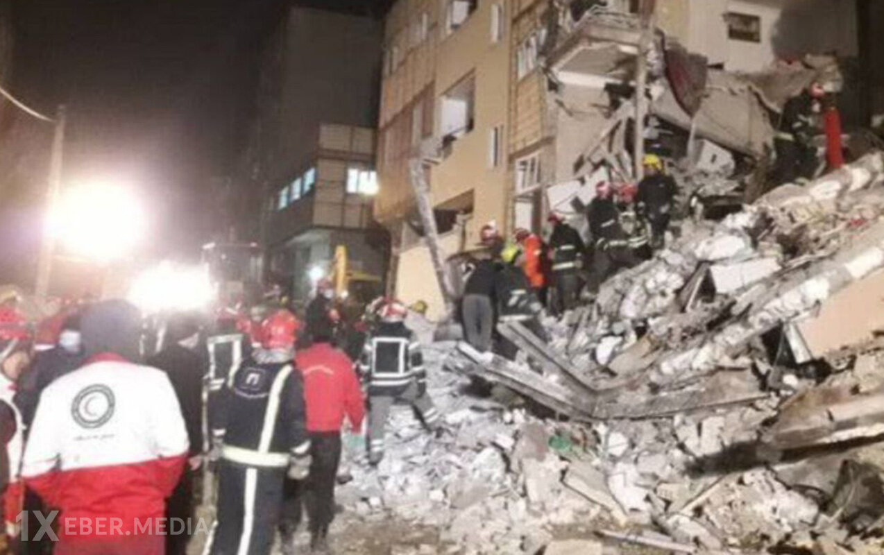 İranda yaşayış binası çökdü