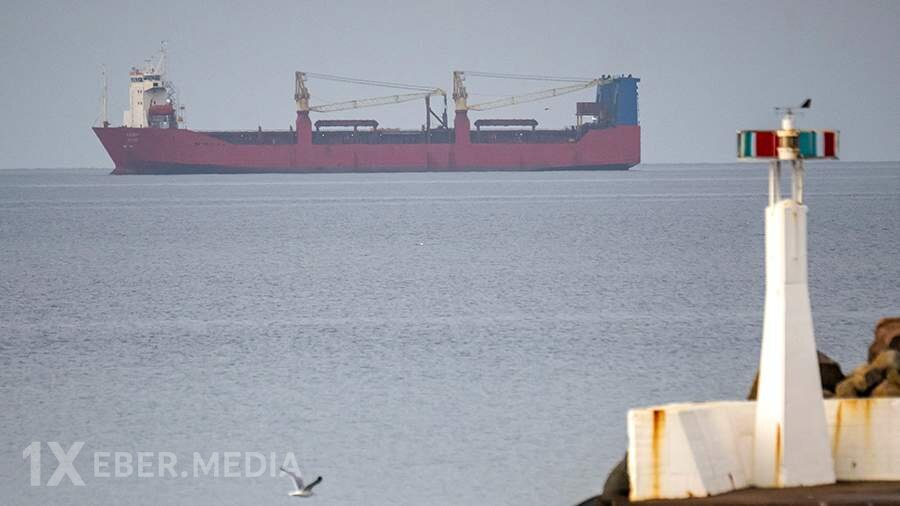 Zaxarova İsveçdən Adler gəmisinin saxlanmasına görə üzr istəməsini təklif edib