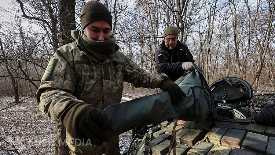 Zelenski qoşunları Donbasdan çıxarmaqdan imtina edib