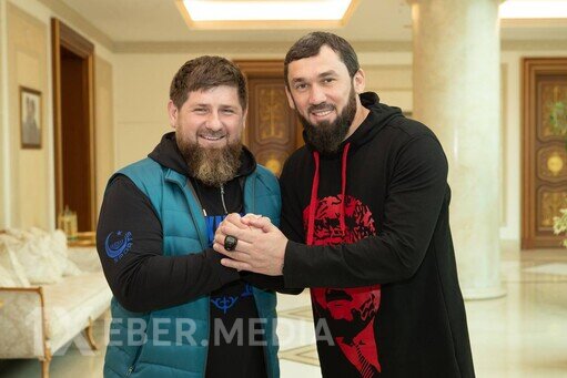 Kadırova daha bir mükafat təqdim edilib