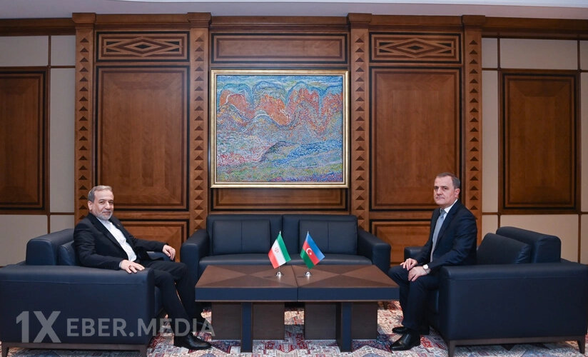 Ceyhun Bayramovla Əraqçi arasında təkbətək görüş oldu