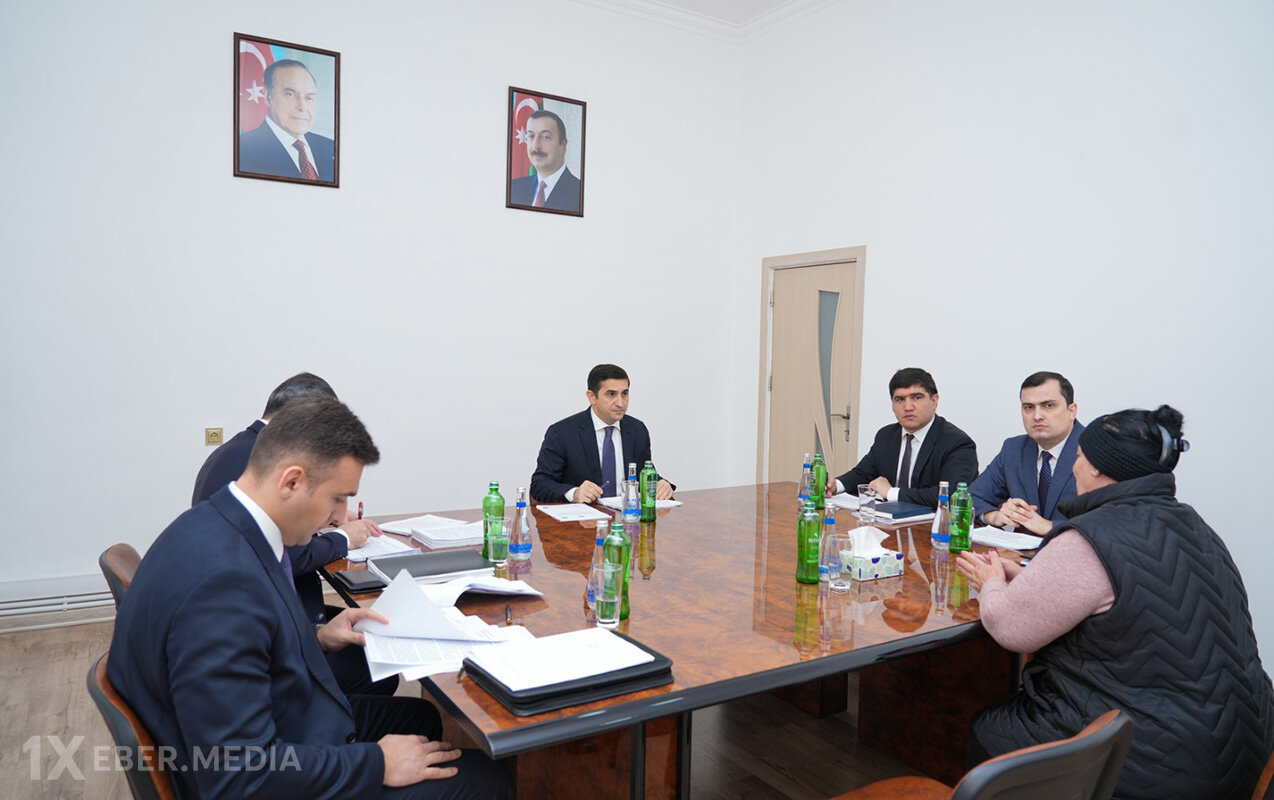 Fərid Əhmədov Bərdədə vətəndaşları qəbul edib - Fotolar