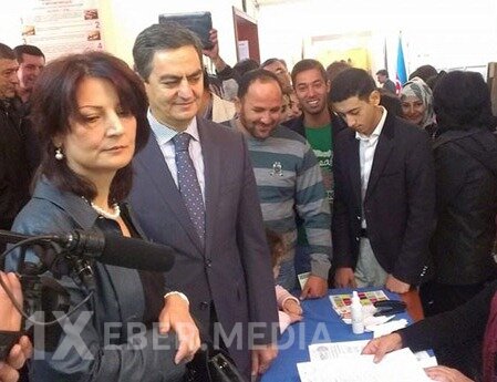 Əli Kərimli həyat yoldaşı ilə görüşdü