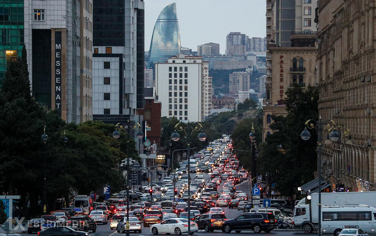 Boş gəzən taksilər, dolan küçələr - Sürətli azalma niyə vacibdir?