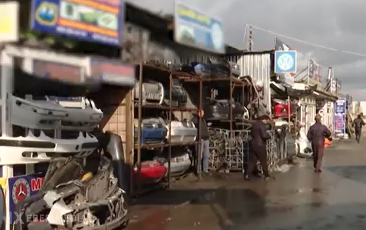 “Təkər bazarı”nda artıq söküntü işləri gedir
