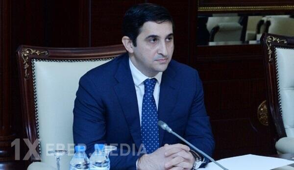 Nazir idarə rəislərini işdən çıxardı