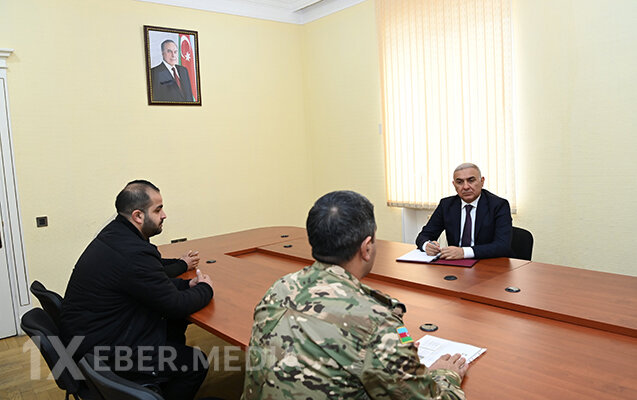 Vüqar Əhmədov Qobustanda vətəndaşlarla görüşdü