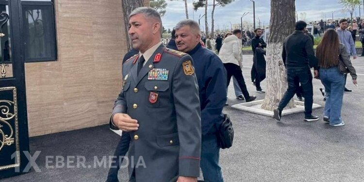 Mais Bərxudarovun yeni görüntüsü