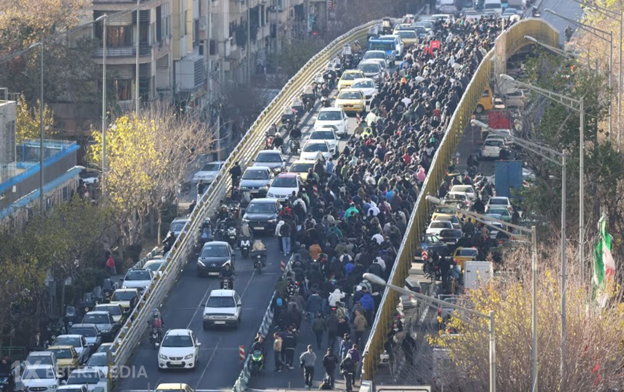İranda etirazlar - Mərkəzi Bankın sədri istefa verdi - Video