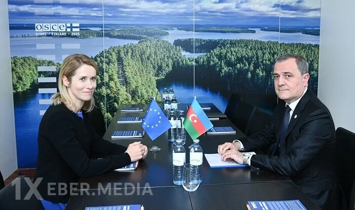 Bayramov Kallasla görüşdü