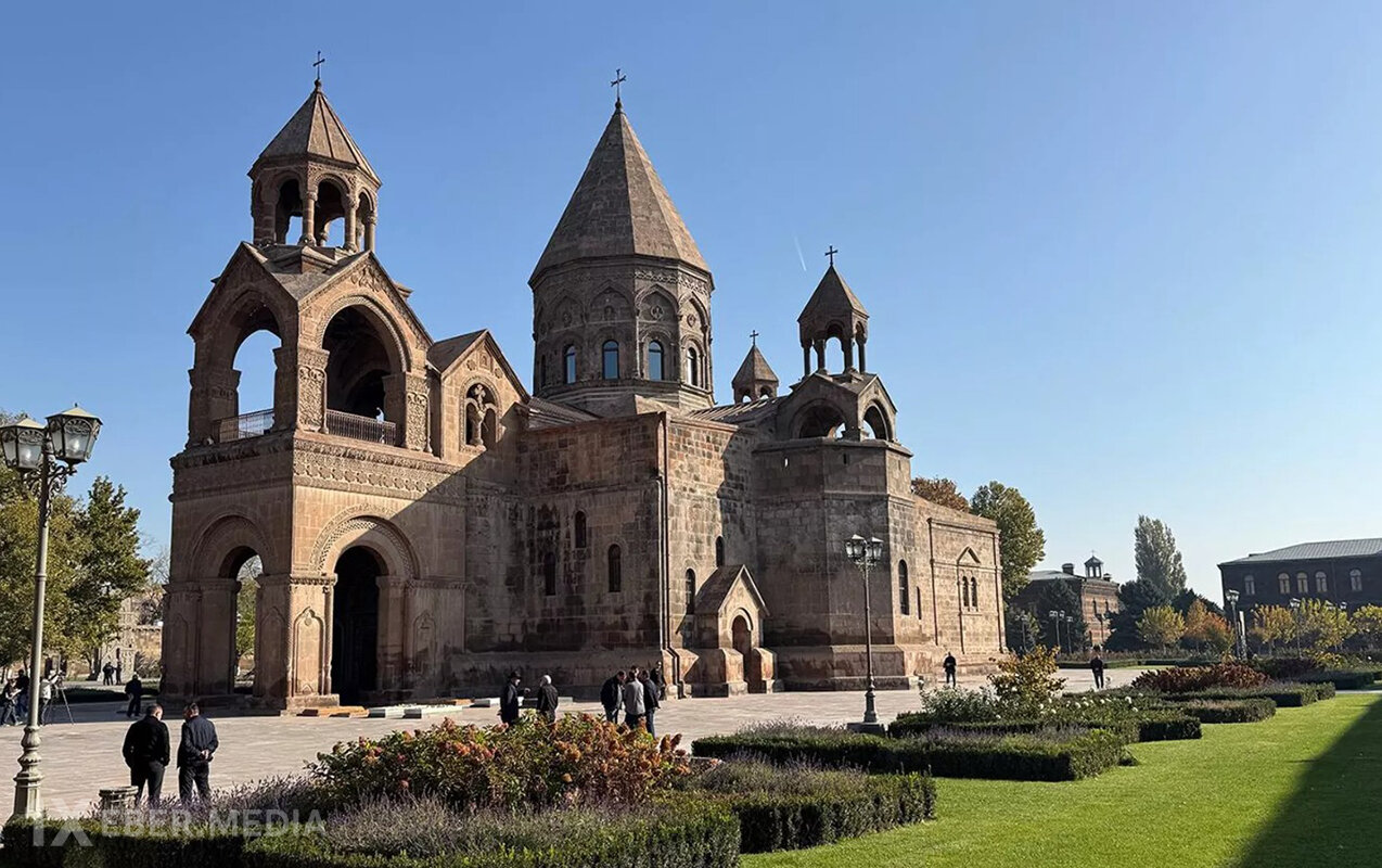 Ermənistanda kilsənin torpaq sahələrinə mülkiyyət hüququ alına bilər