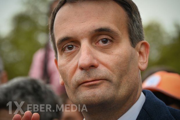 Fransa Durovun Makronu tənqid etməsinə reaksiya verib