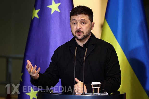 Zelenski: “Ukrayna “Oreşnik” raket sisteminin Belarusda yerləşdirilməsinə cavab hazırlayacaq