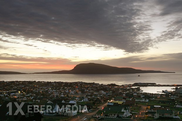 Zaxarova Farer adalarını sanksiyalara qoşulduqları üçün qisas almaqla hədələyib