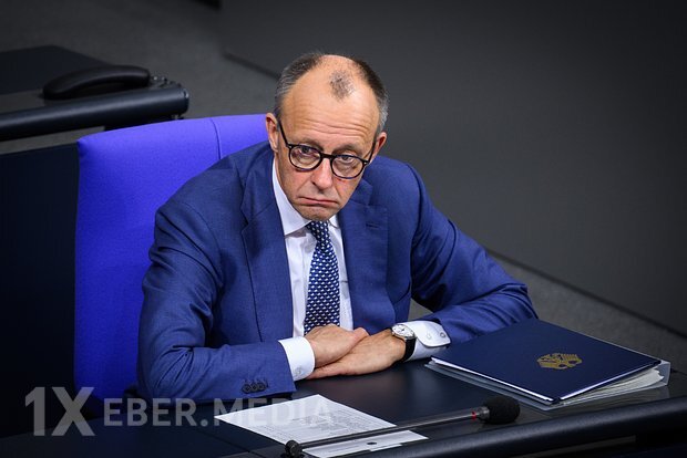 Merz Almaniyanın Rusiya Silahlı Qüvvələrinə zərbələr endirməsi ehtimalını etiraf edib