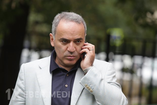 Qarri Kasparov və Xodorkovski Rusiyada hakimiyyəti ələ keçirməyə cəhddə ittiham olunurlar