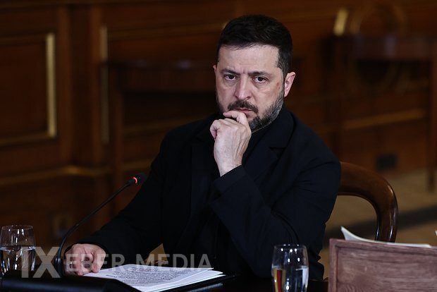 Zelenski Rusiya ilə sülh razılaşması ilə bağlı açıqlama verib