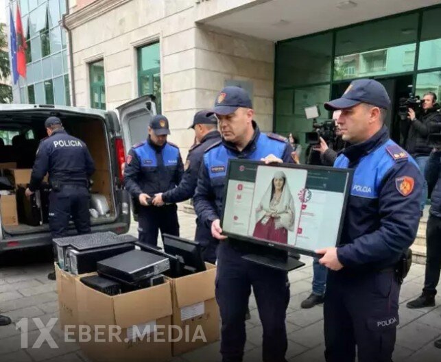 Nazir rüşvət alarkən tutuldu