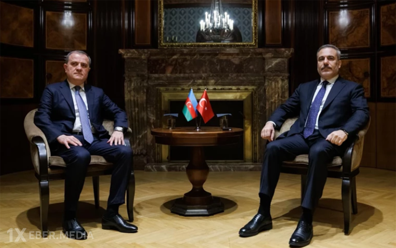 Ceyhun Bayramov Vyanada Hakan Fidanla görüşdü