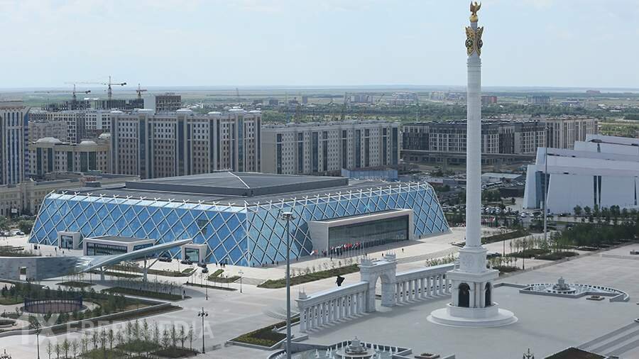 Tokayev Trampı Qazaxıstana səfərə dəvət edib