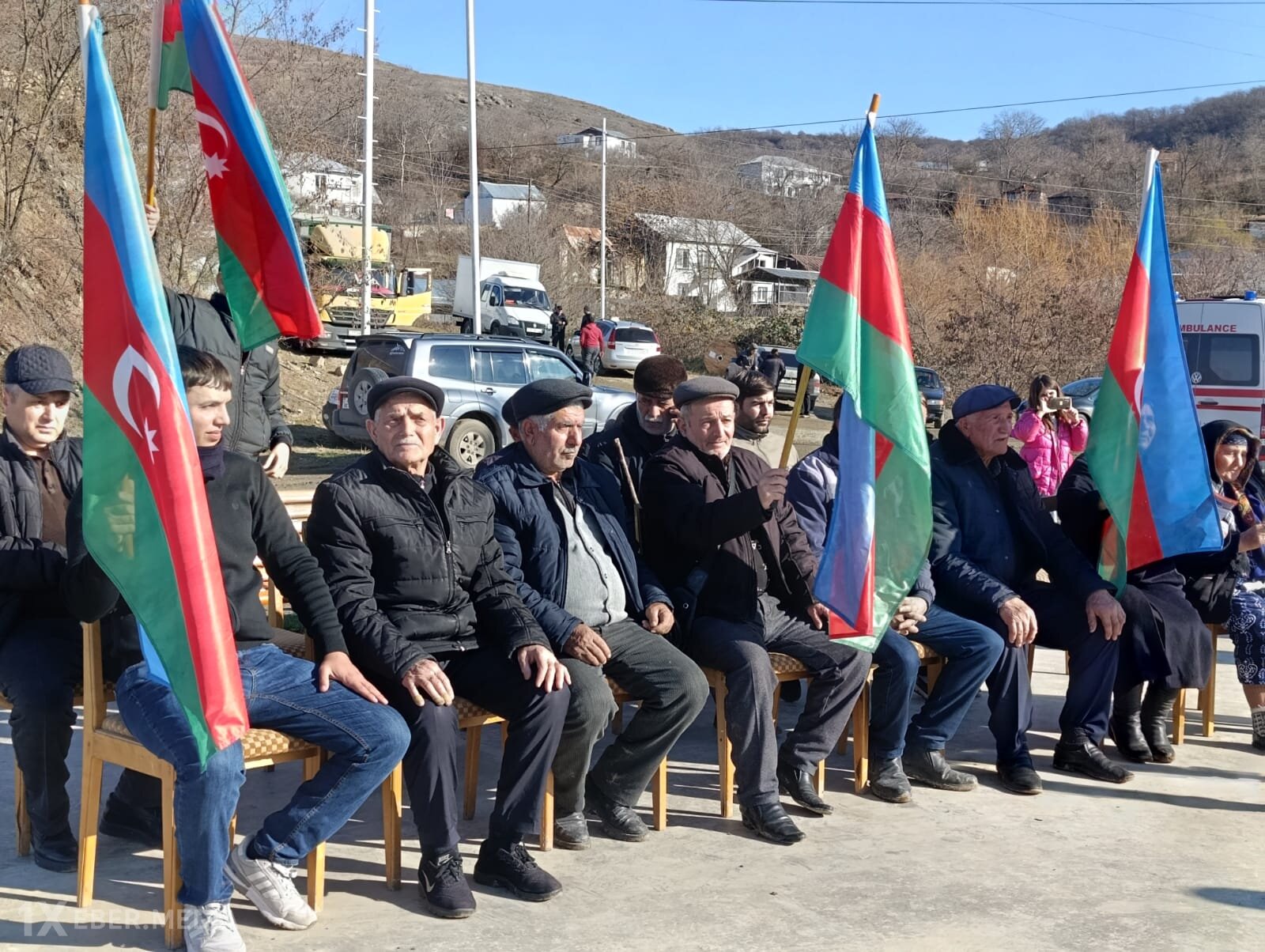 Şuşakəndə növbəti köç: 14 ailə doğma yurda qayıtdı