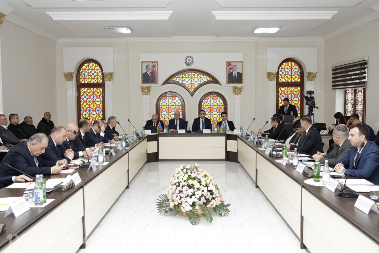 Sudan səmərəli istifadənin təkmil üsullarının tətbiqi mövsusunda geniş tərkibli iclas keçirildi