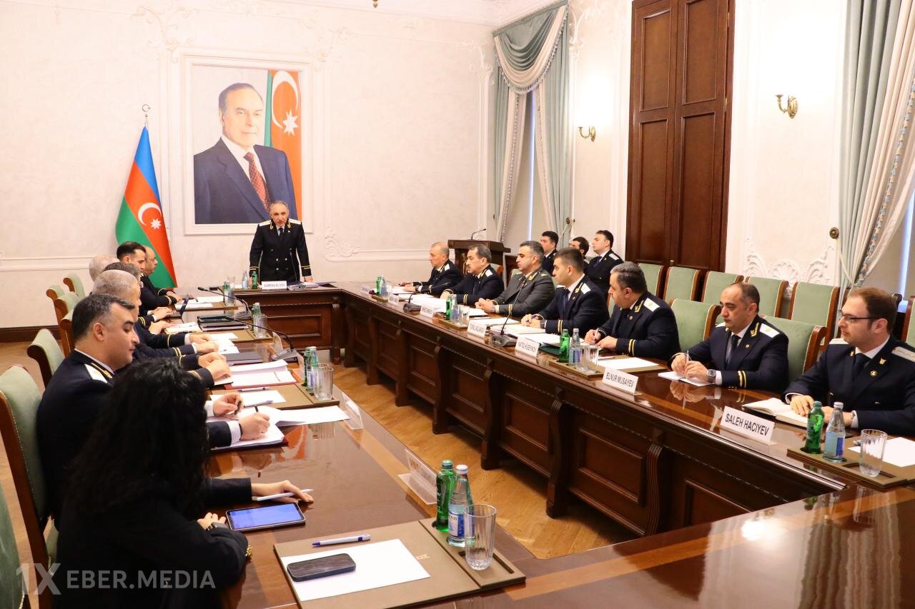 Kamran Əliyev kollegiya iclası keçirdi - Foto