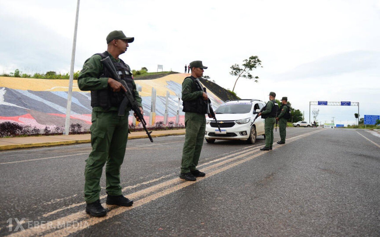 Venesuela bu ölkə ilə sərhədi bağladı