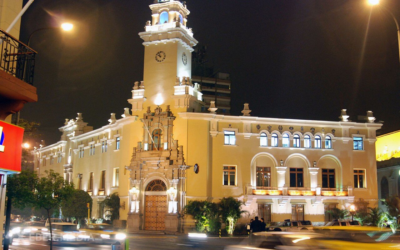 Karakasda prezident sarayının görüntüsü