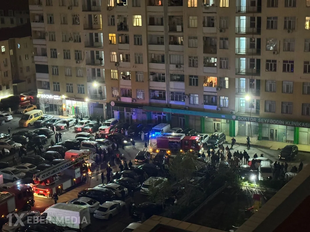 Bakıda yaşayış binasında yanğın - yaralı var