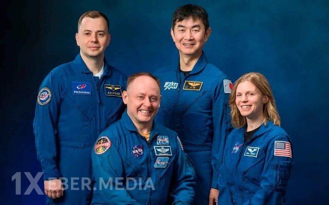 NASA heyəti təcili Yerə qayıdır - Səbəbi